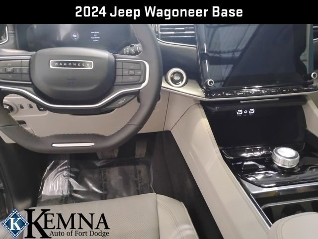 Used 2024 Jeep Wagoneer 4WD w/ Premium Group I image 16