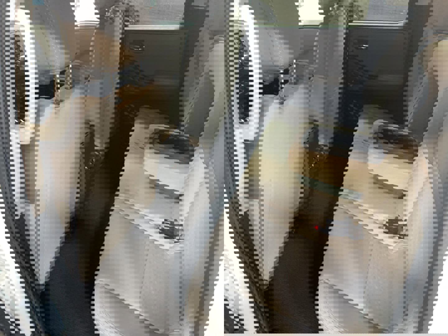 Used 2023 Nissan Frontier SV w/ SV Convenience Package image 24