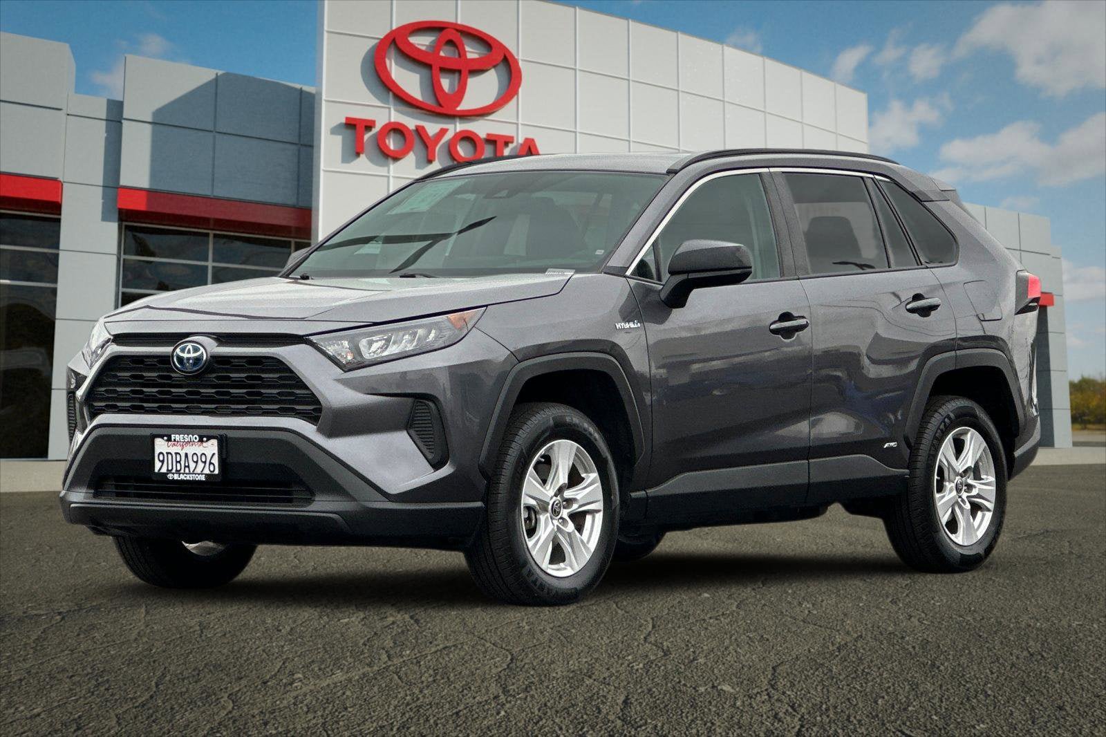 Certified 2021 Toyota RAV4 LE AWD/4WD image 7