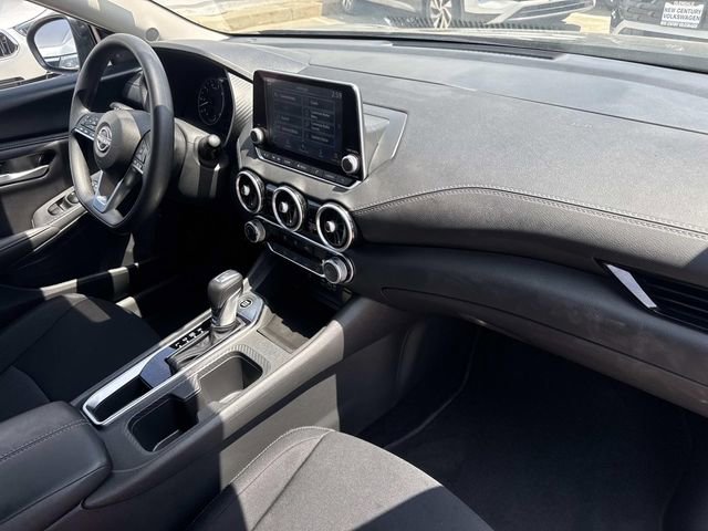 Used 2025 Nissan Sentra SV w/ Trunk Package FWD image 24