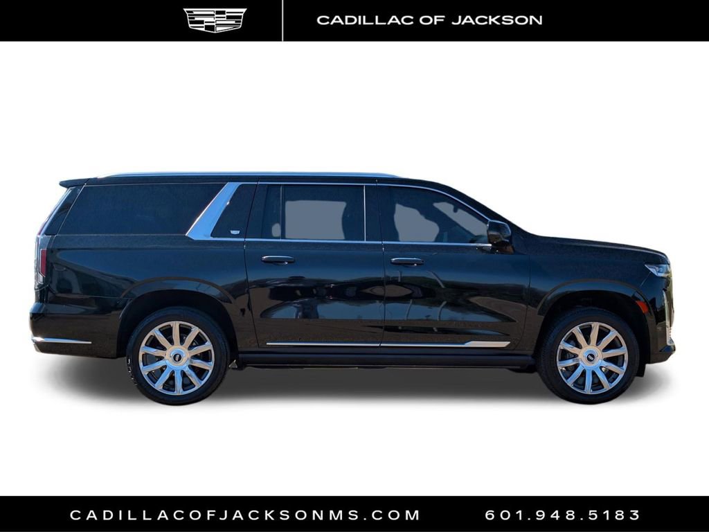 Used 2022 Cadillac Escalade ESV Premium Luxury Platinum w/ Heavy-Duty Trailer Package image 4