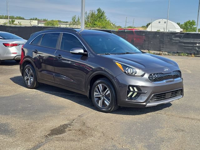 Used 2020 Kia Niro EX FWD image 2