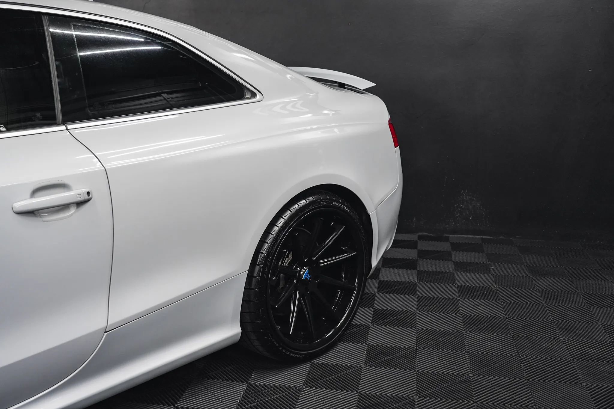 Used 2014 Audi RS 5 Coupe AWD/4WD image 8