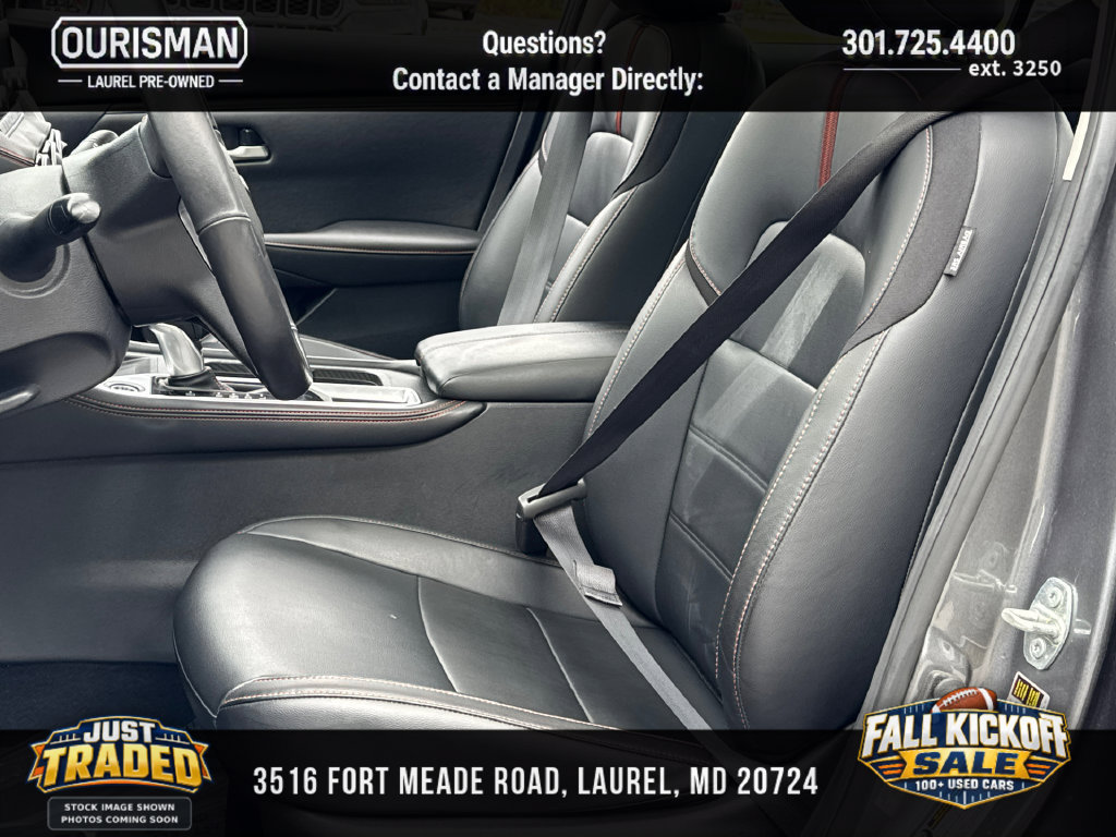 Used 2025 Nissan Sentra SR w/ SR Premium Package FWD image 6