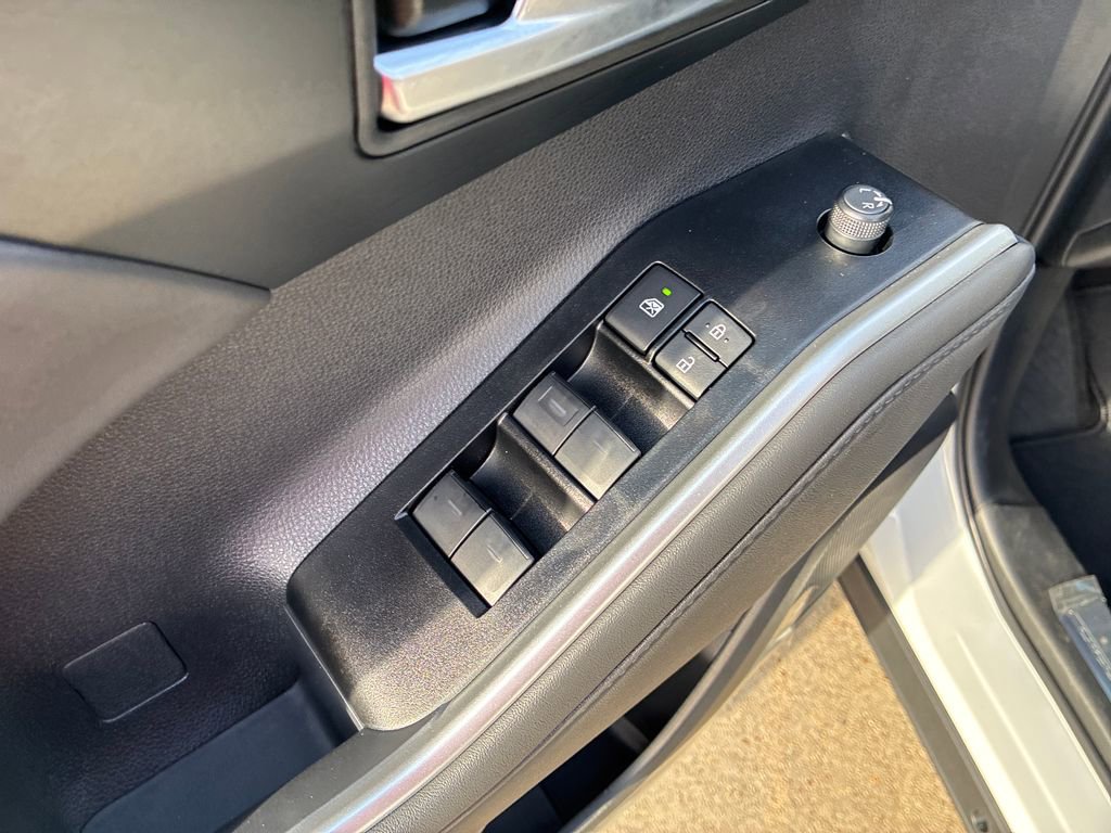 New 2026 Toyota Highlander XLE image 13