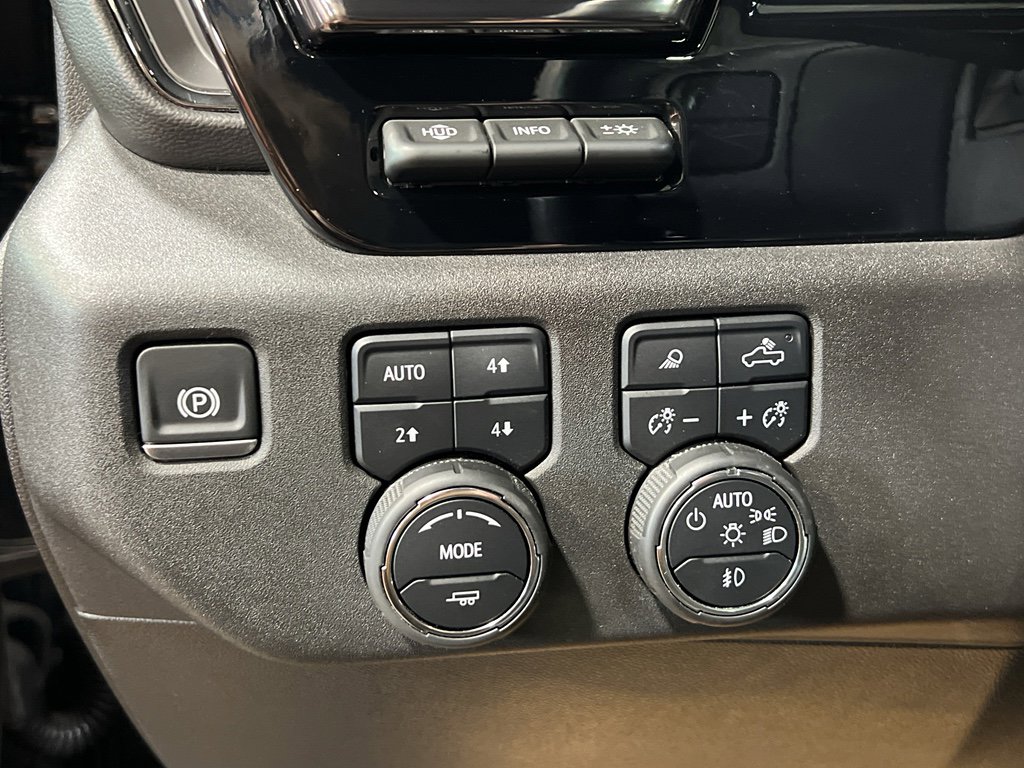 Used 2024 Chevrolet Silverado 2500 ZR2 w/ Technology Package image 15