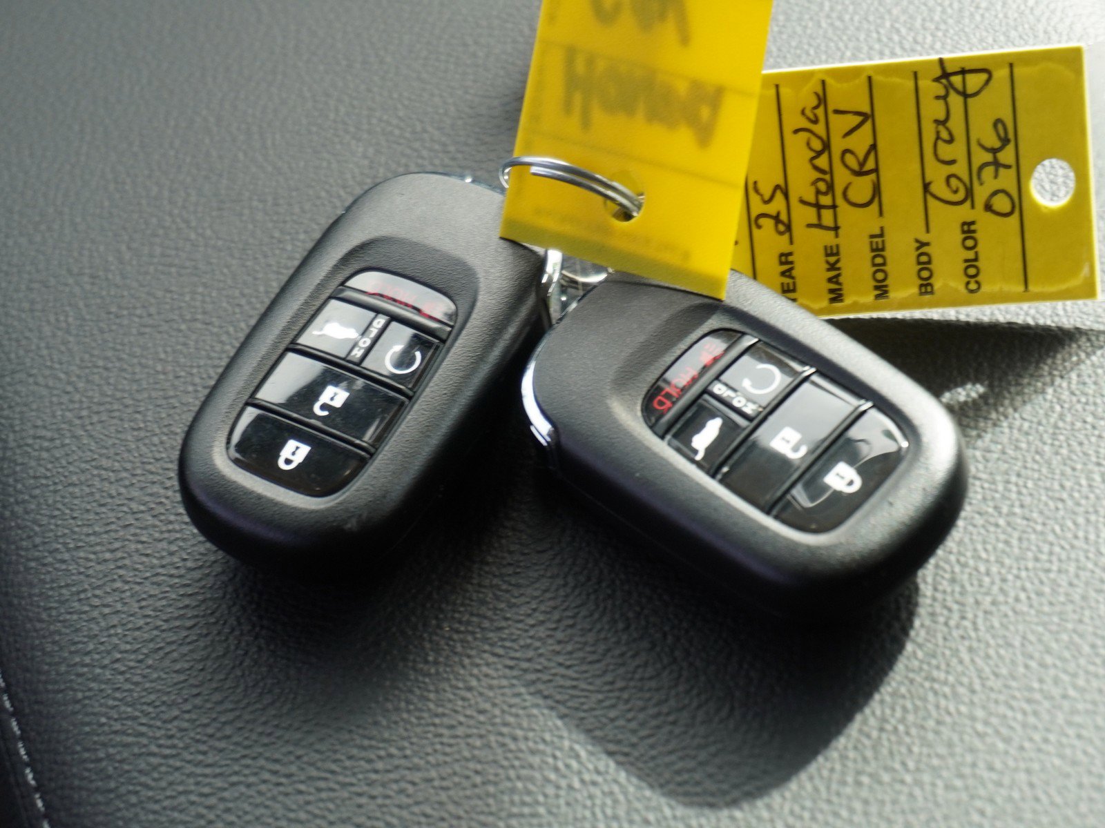 Used 2025 Honda CR-V EX-L image 18