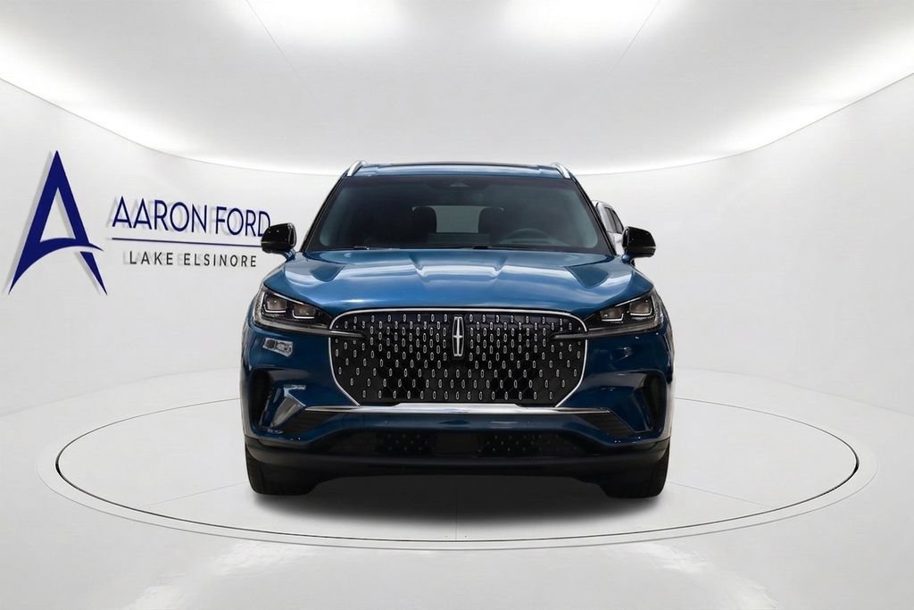 Used 2025 Lincoln Aviator Reserve w/ Equipment Group 201A AWD/4WD image 2