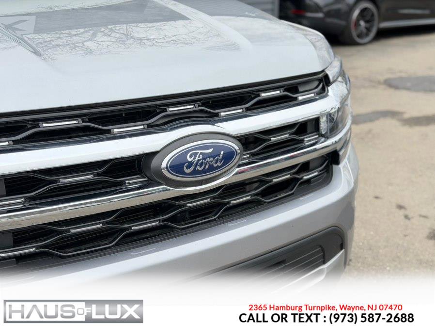 Used 2024 Ford Expedition Limited image 9