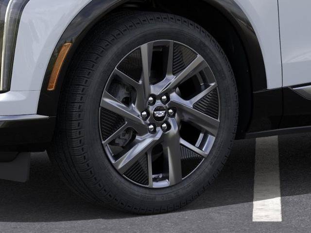 New 2026 Cadillac Optiq Luxury 1 RWD image 9