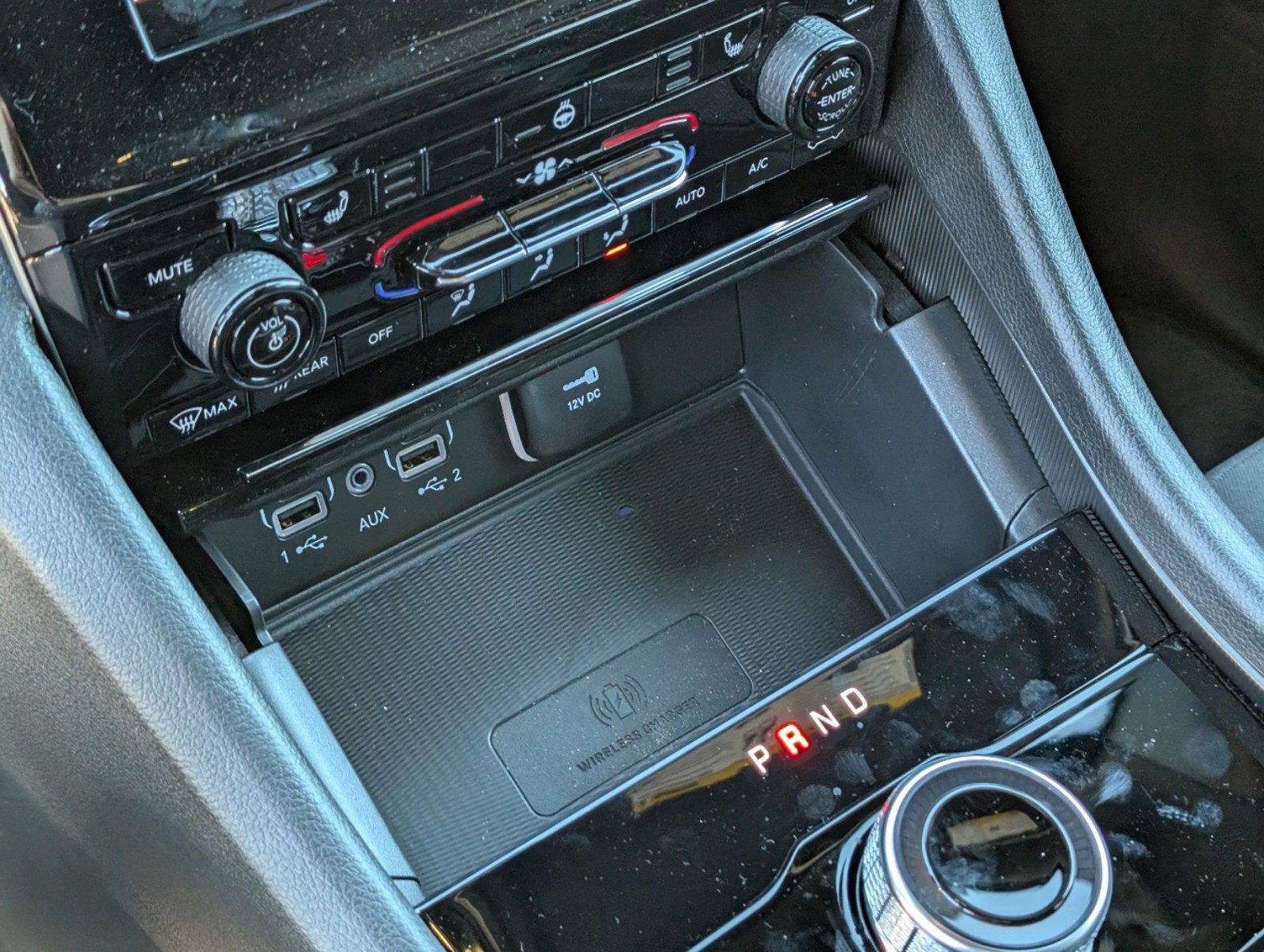 New 2024 Jeep Grand Cherokee Laredo X w/ Luxury Tech Group I image 24