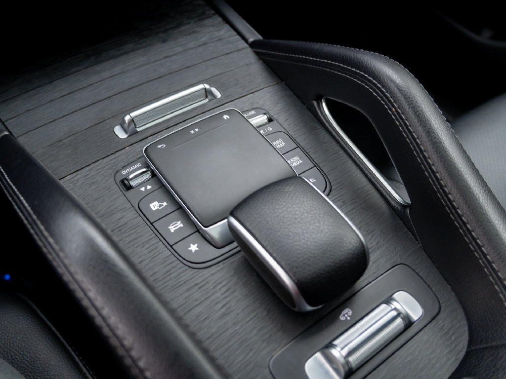 Used 2022 Mercedes-Benz GLS 450 4MATIC image 24