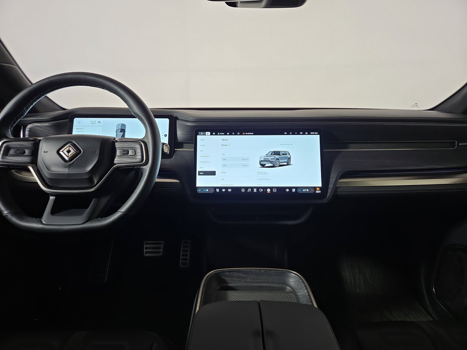 Used 2024 Rivian R1S Adventure AWD/4WD image 27