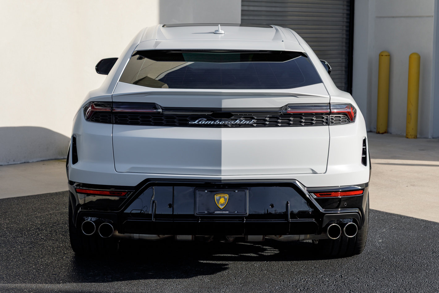Used 2025 Lamborghini Urus SE image 20