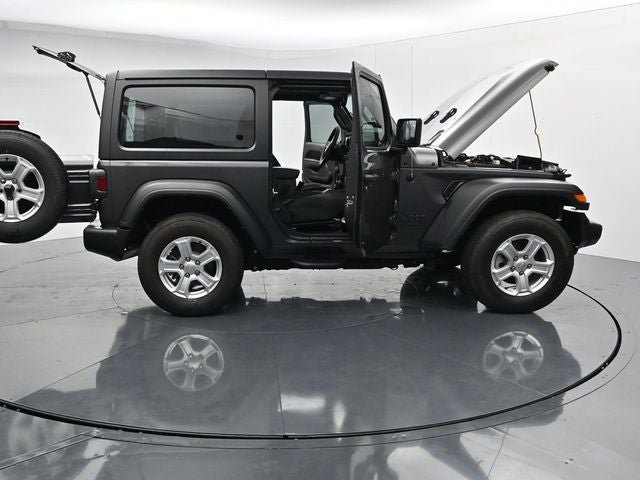 Used 2023 Jeep Wrangler Sport AWD/4WD image 44
