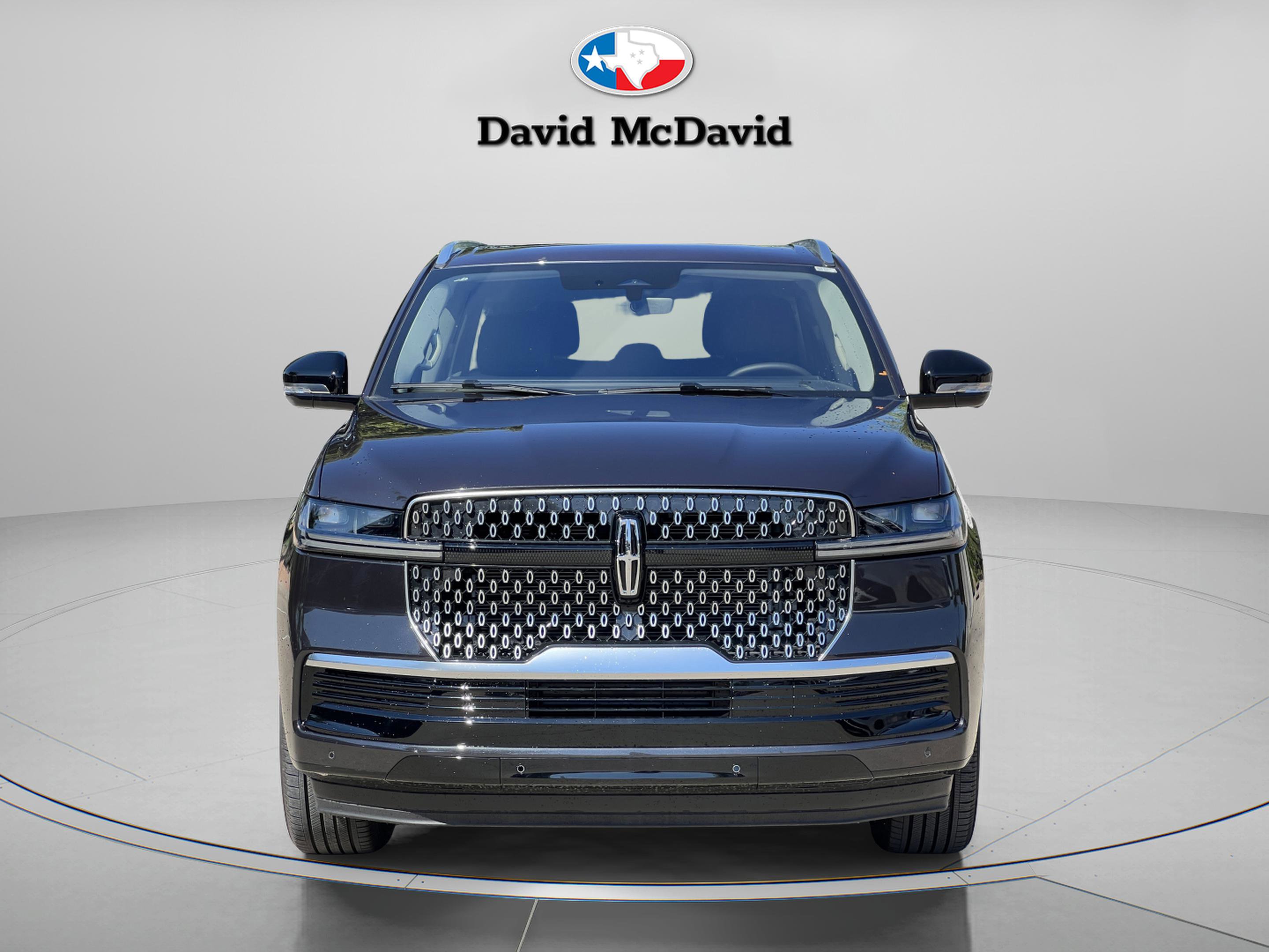 New 2025 Lincoln Navigator L Reserve AWD/4WD image 9