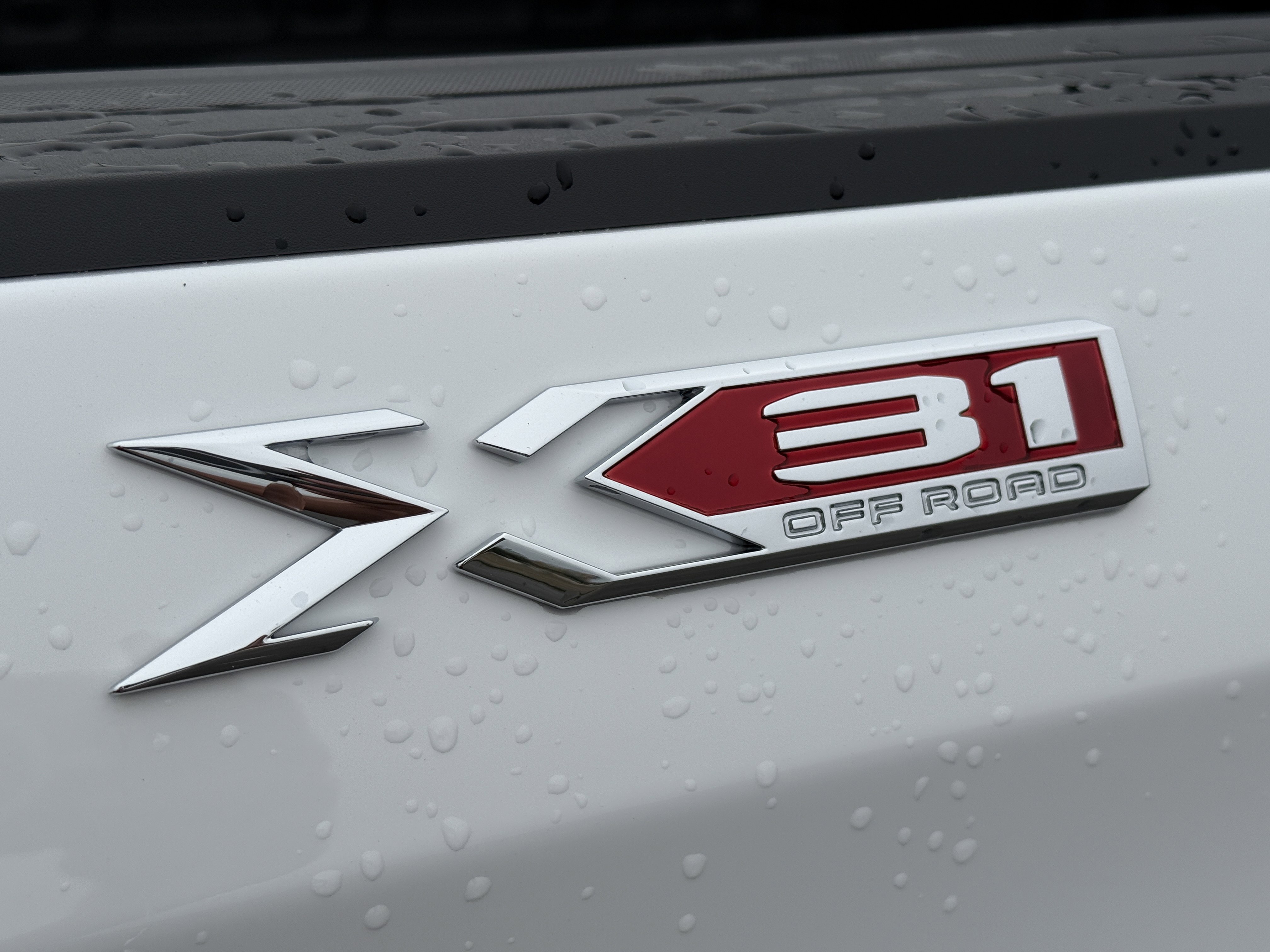 New 2026 GMC Sierra 1500 SLT AWD/4WD image 11