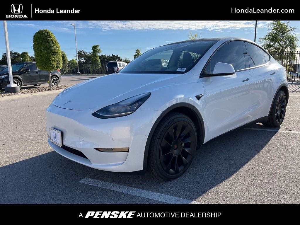 Used 2021 Tesla Model Y Long Range image 1