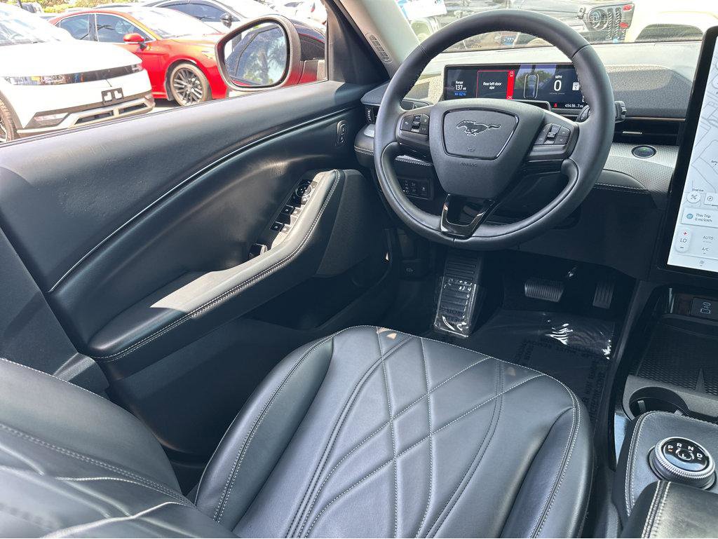 Used 2023 Ford Mustang Mach-E Select image 19