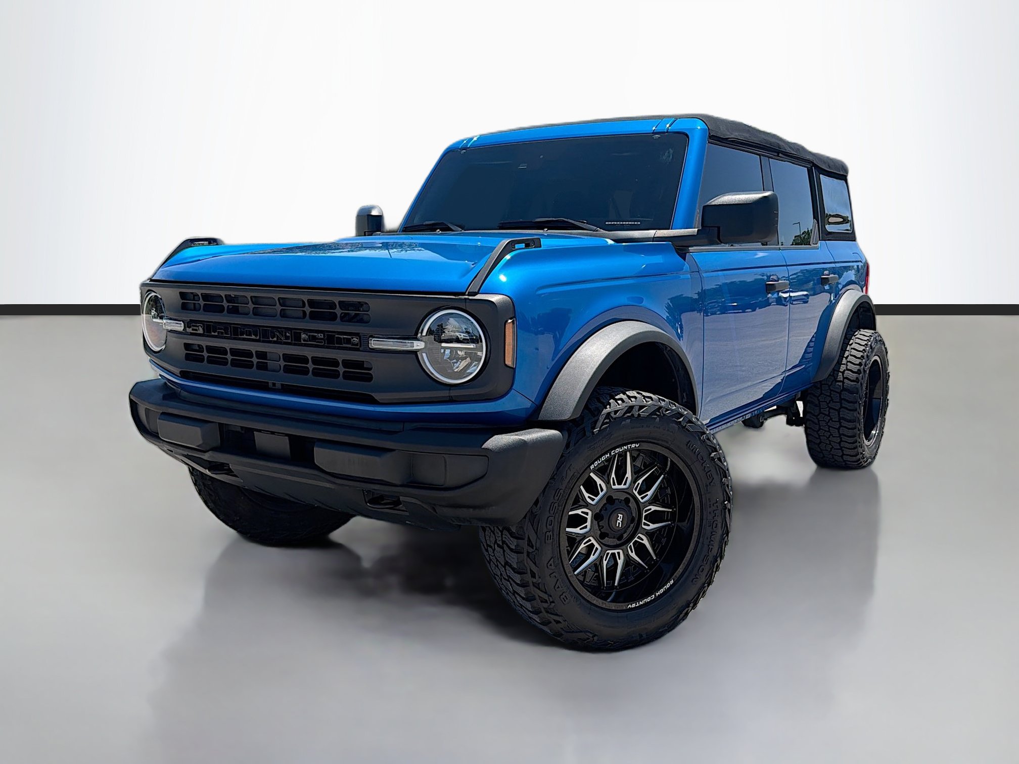 Used 2022 Ford Bronco 4-Door AWD/4WD image 1