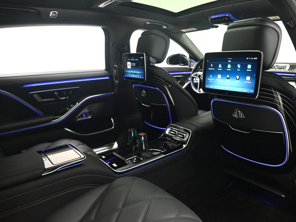Used 2024 Mercedes-Benz Maybach S 680 4MATIC image 9