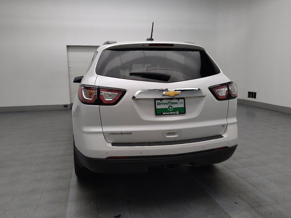 Used 2017 Chevrolet Traverse LT image 6