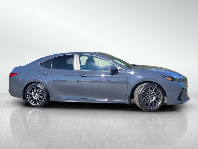 Used 2025 Toyota Camry XSE FWD image 3