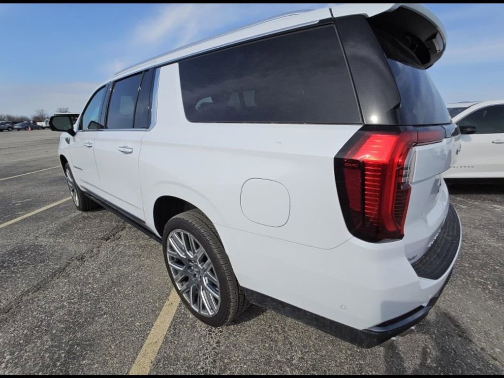 Used 2026 GMC Yukon XL Denali Ultimate image 10