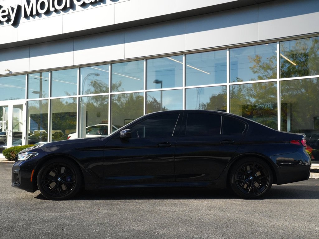 Used 2021 BMW M550i xDrive w/ Shadowloine Package AWD/4WD image 6