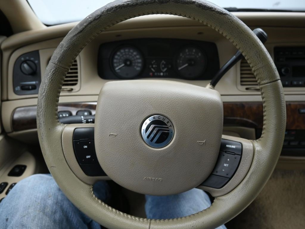 Used 2006 Mercury Grand Marquis LS image 13