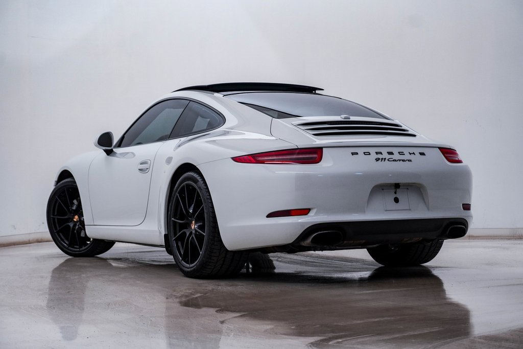 Certified 2015 Porsche 911 Carrera image 3