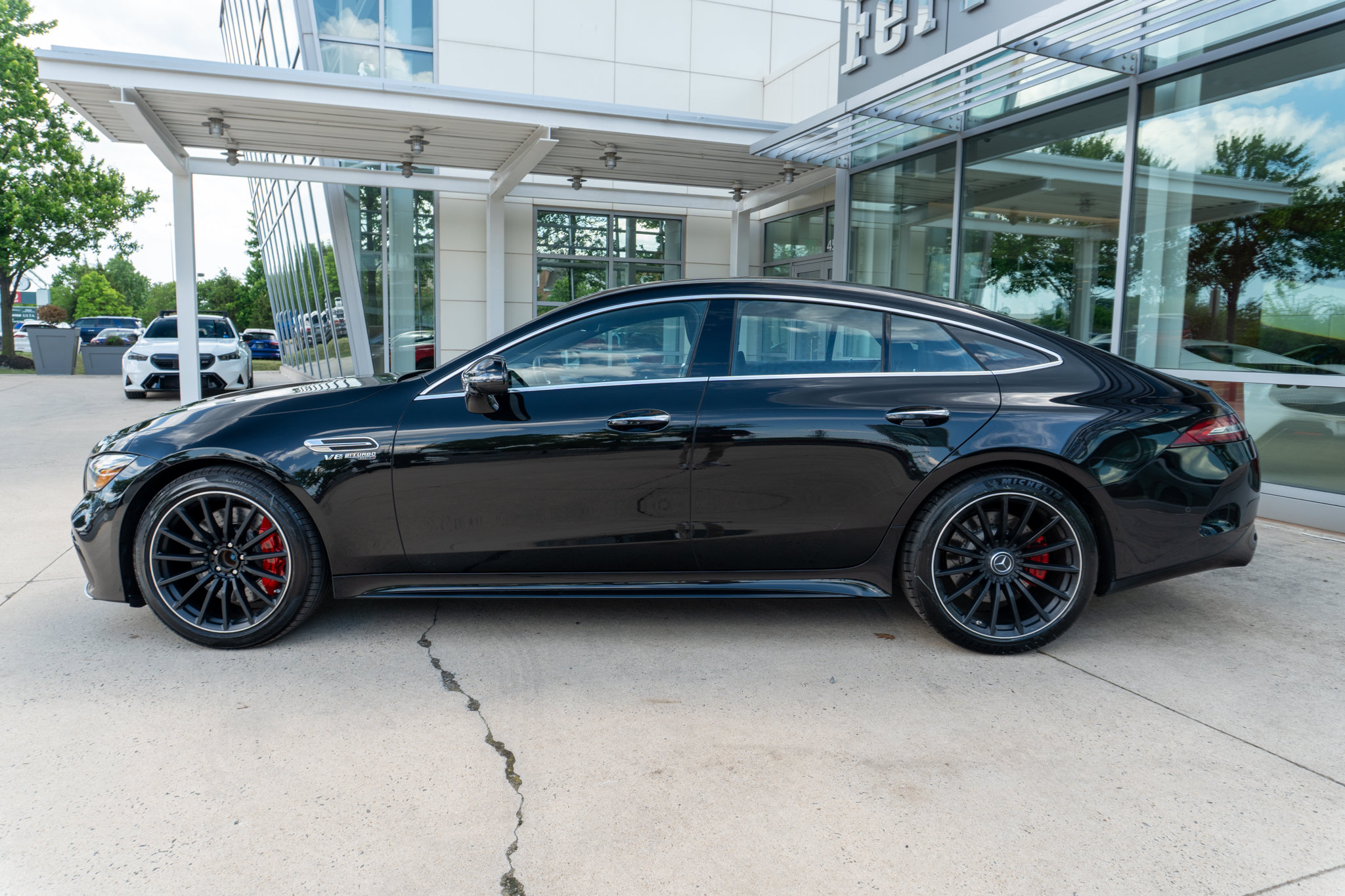 Used 2021 Mercedes-Benz AMG GT 63 image 2