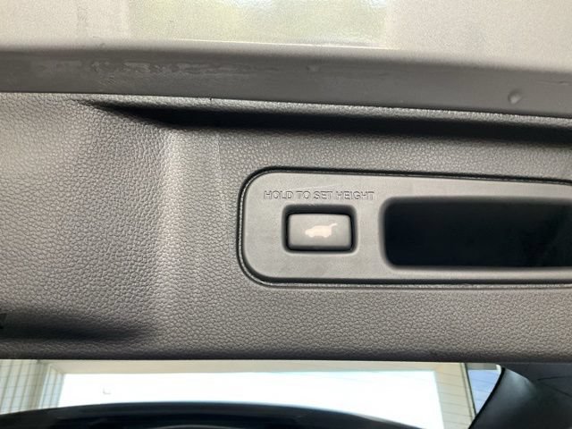 Certified 2025 Honda Pilot EX-L image 19