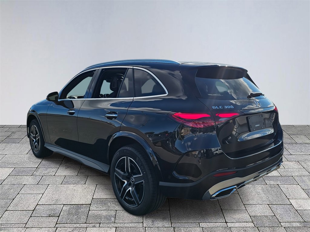 New 2026 Mercedes-Benz GLC 300 image 5