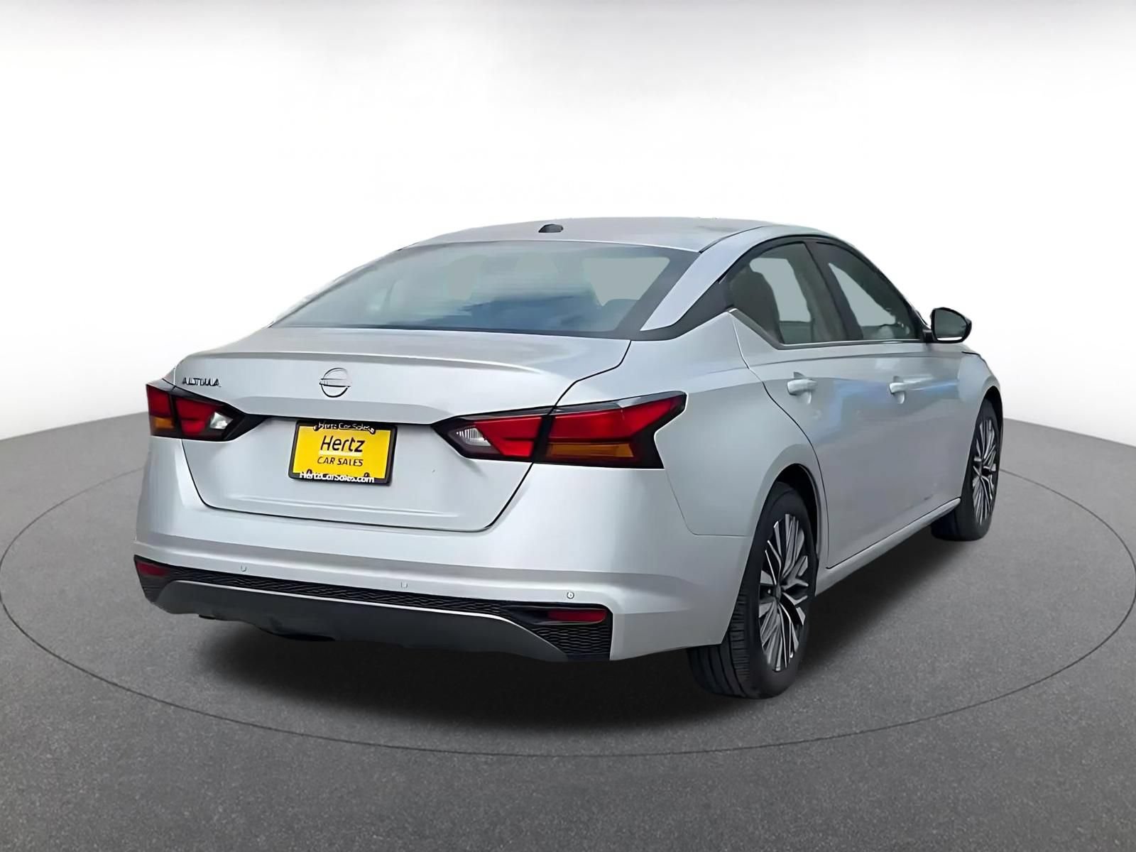 Used 2026 Nissan Altima 2.5 SV FWD image 13