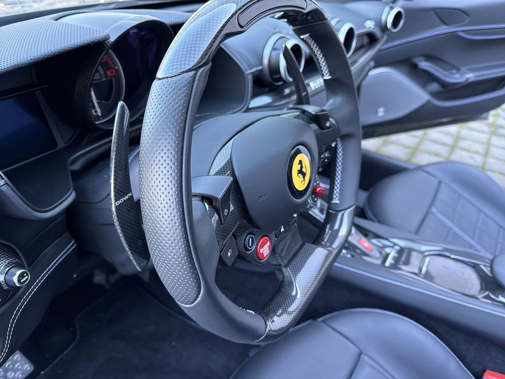 Used 2023 Ferrari Portofino M RWD image 31