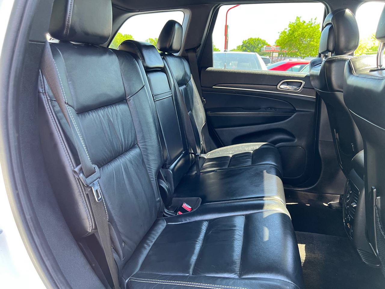 Used 2015 Jeep Grand Cherokee Limited AWD/4WD image 30
