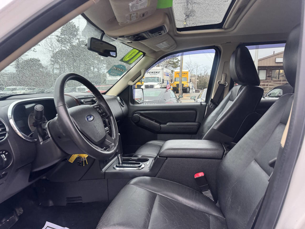 Used 2010 Ford Explorer Limited image 16