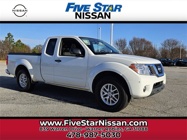 Used 2019 Nissan Frontier SV image 1