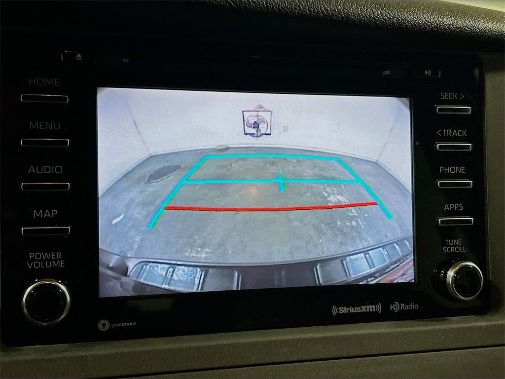 Used 2020 Toyota Sienna LE image 11