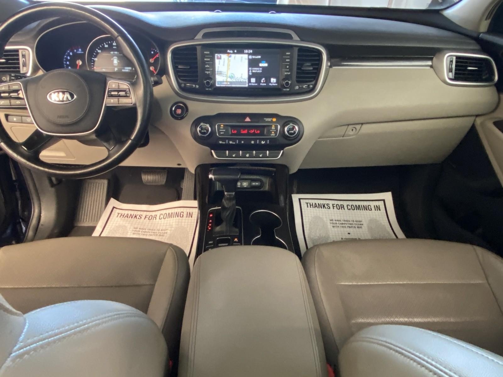 Used 2019 Kia Sorento EX w/ EX Touring Package AWD/4WD image 16