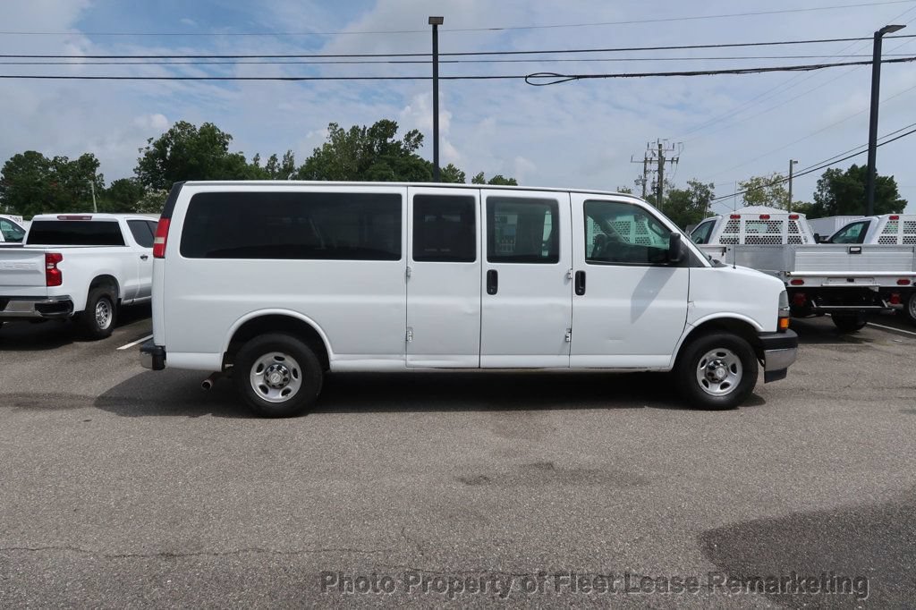 Used 2018 Chevrolet Express 3500 LT w/ LT Preferred Equipment Group RWD image 6