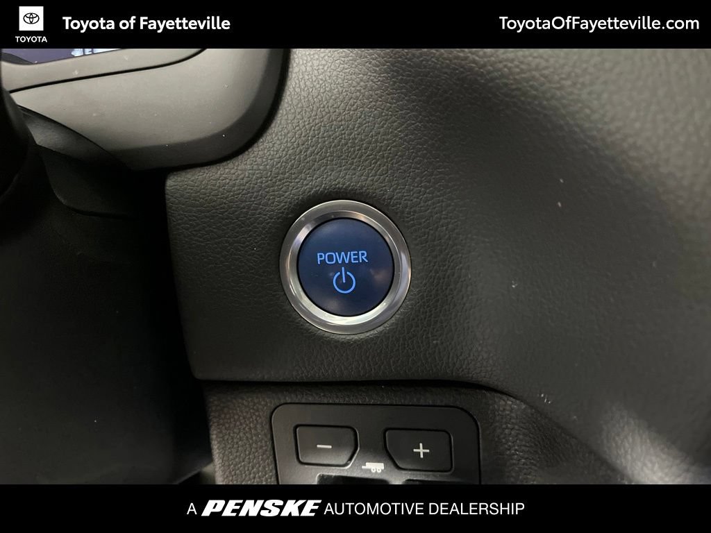 Used 2024 Toyota Tundra Limited AWD/4WD image 35