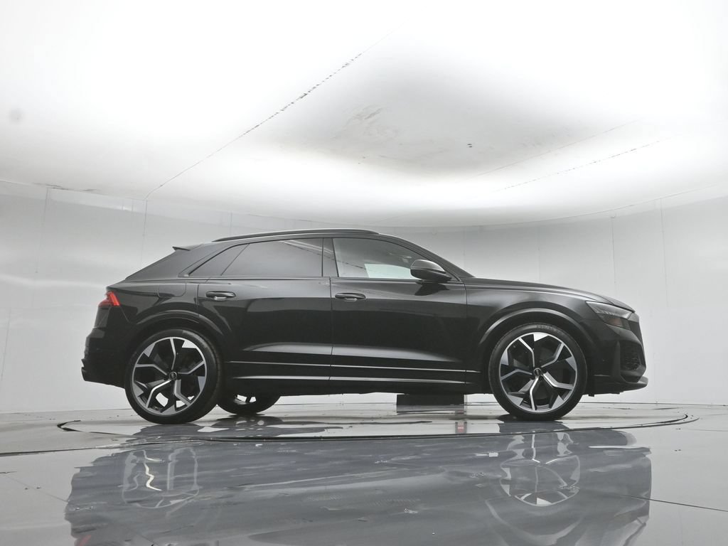 Used 2022 Audi RS Q8 AWD/4WD image 47