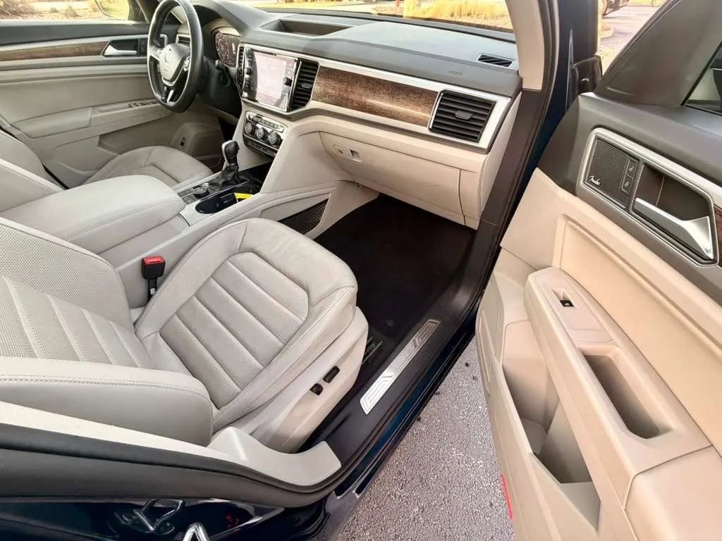 Used 2019 Volkswagen Atlas SEL Premium image 15