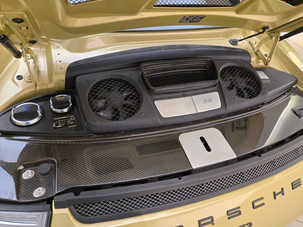 Used 2015 Porsche 911 GT3 RWD image 20