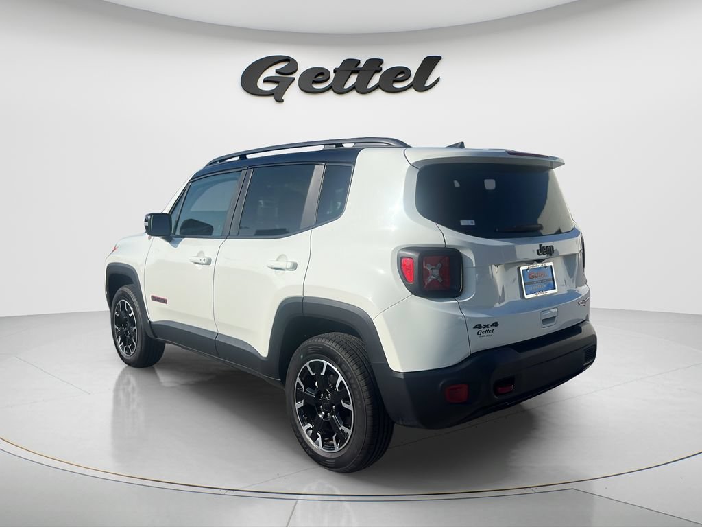 Used 2023 Jeep Renegade Trailhawk AWD/4WD image 7