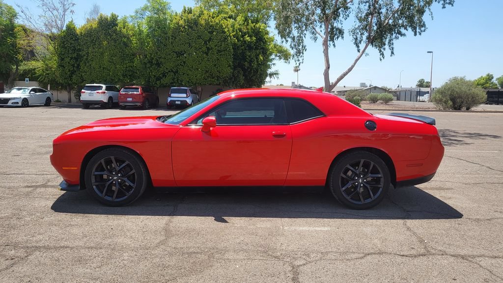 Used 2020 Dodge Challenger GT w/ Plus Package RWD image 7