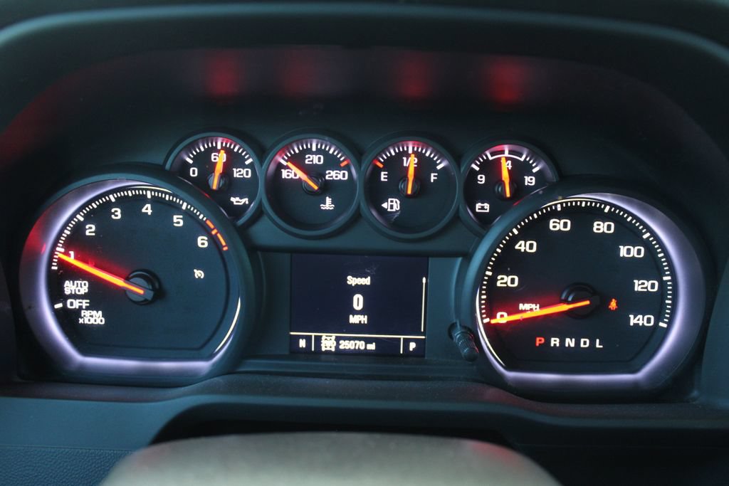Used 2022 Chevrolet Silverado 1500 Custom Trail Boss AWD/4WD image 22
