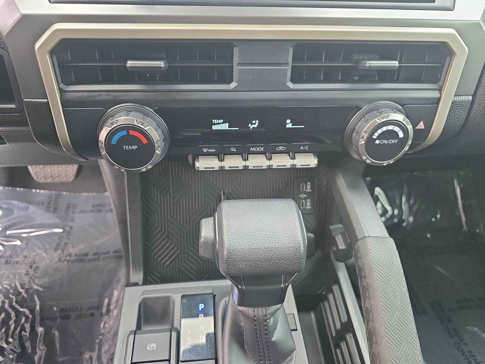 Used 2024 Toyota Tacoma SR5 image 31